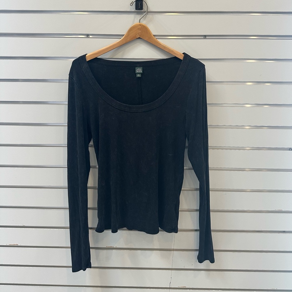 Black Long Sleeve Top